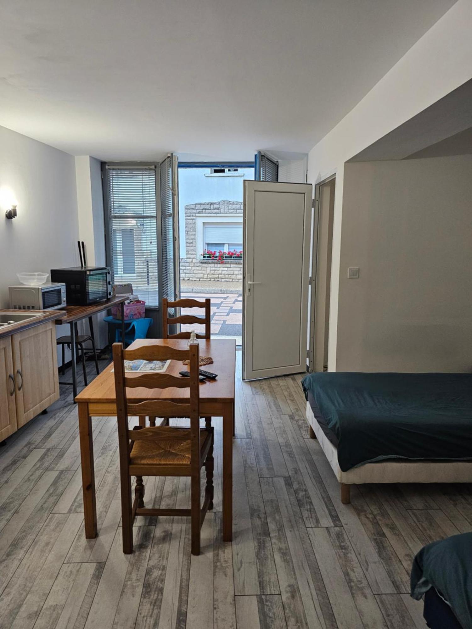 Studio Fains-Les-Sources Exteriér fotografie